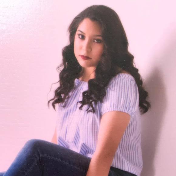 Meet your Posher, Ruby - Picture 1 of 1